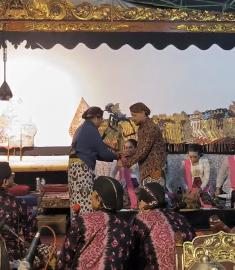PAGELARAN WAYANG KULIT MERIAHKAN HARI JADI KALURAHAN PATUK KE 95